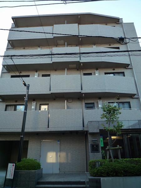 ルーブル新宿西落合七番館302号室 外観