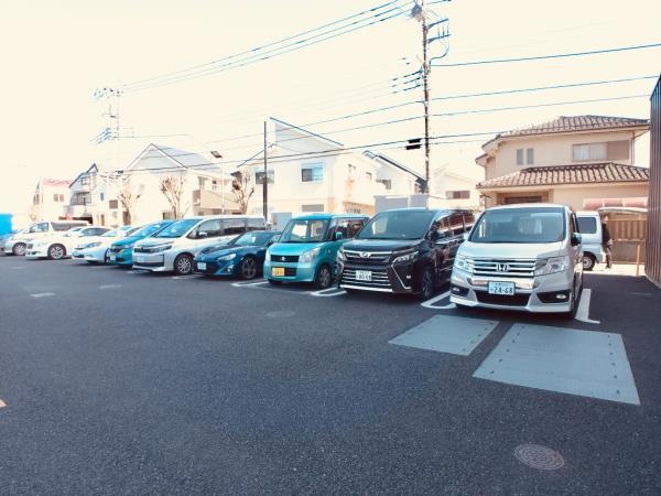 Ｃｏｕｒｓ708号室 駐車場