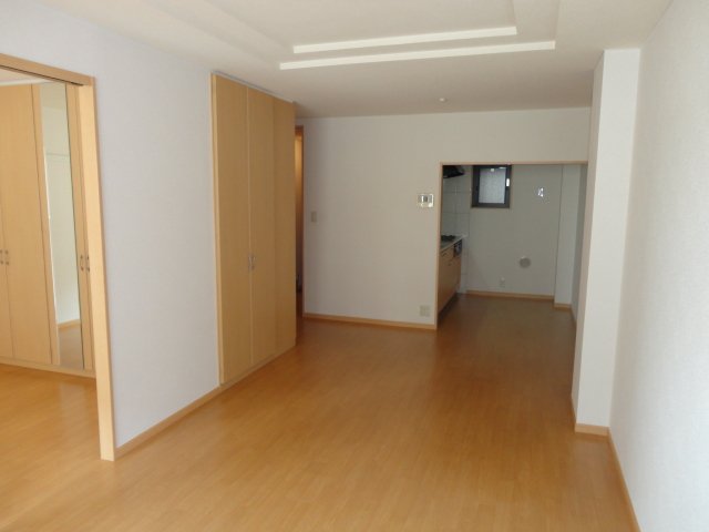 サクラスクェア リビング