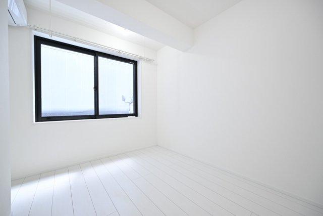 Ｔｈｅ　Ｒｅｓｉｄｅｎｃｅ　Ｎｉｈｏｎｂａｓｈｉ地下1階 洋室2