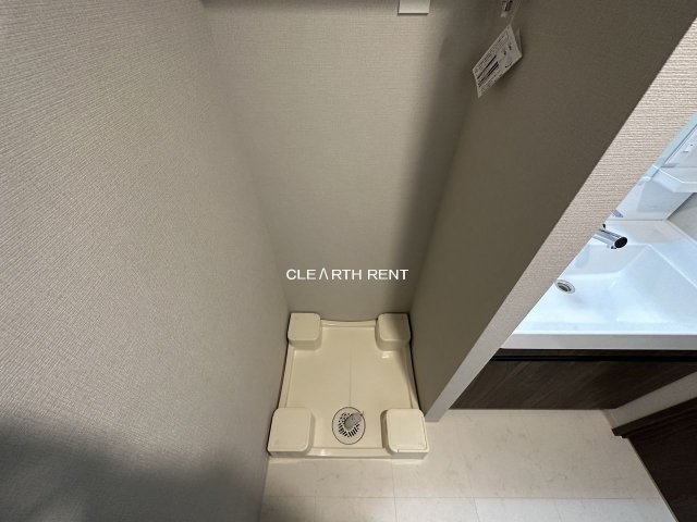 コンシェリア中野弥生町 ＴＨＥ ＲＥＳＩＤＥＮＣＥ1階 室内洗濯機置場