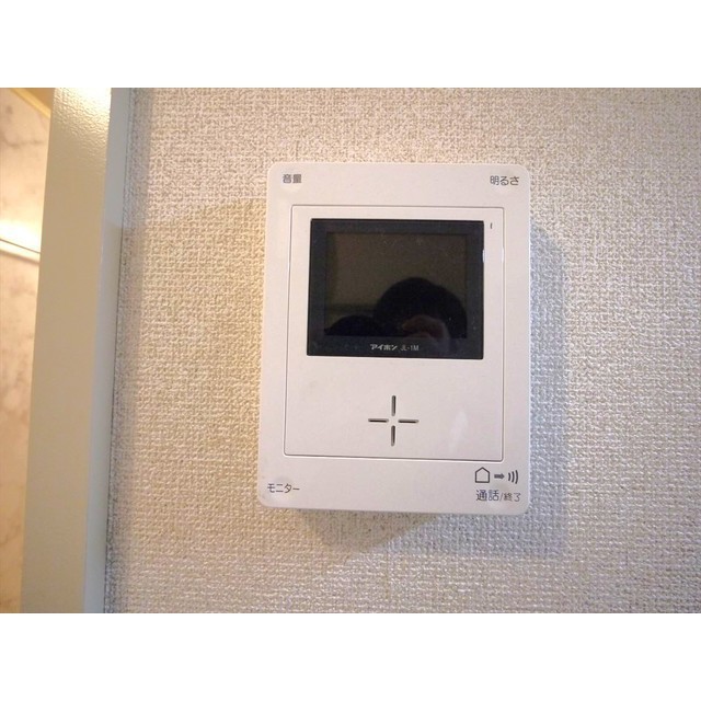 平林コーポ101号室 モニター付きインターホン