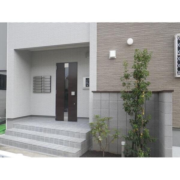 アプリコート202号室 外観