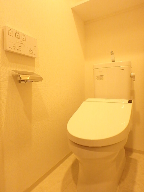 グランド・ガーラ横浜大口2階 同建物別部屋の参考画像