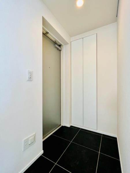 ＫＤＸレジデンス南麻布3階 玄関