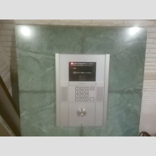 WHITE　RESIDENCE オートロック