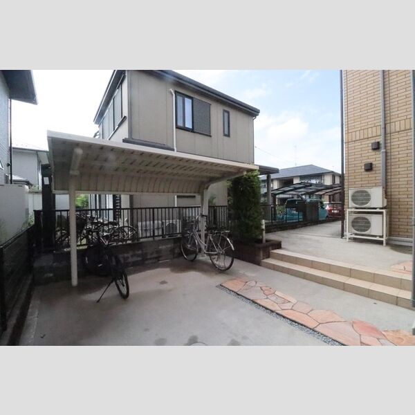 アクアサイド 駐輪場