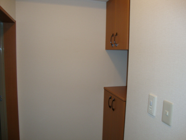 コンフォース弐番館 下駄箱