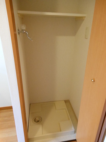 グランド・ガーラ横浜関内7階 室内洗濯機置き場