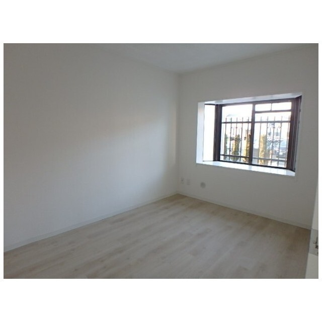 ロイヤルプラザ湘南 内観