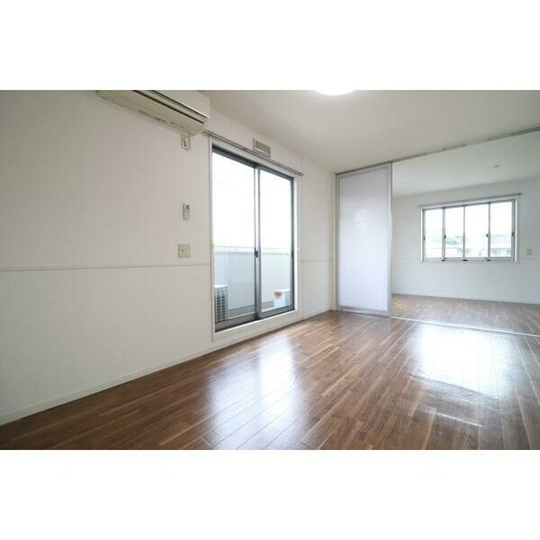 ブランシール102号室 同建物別部屋の参考画像