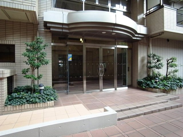 大塚台パークサイドハイツ エントランス