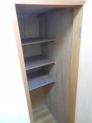 アビタシオン稲城 収納