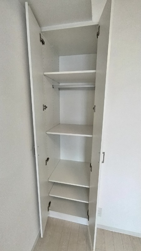 ＳＯＣＩＥＴＹ　ＳＥＡＳＯＮＳ(D-015)5階 収納