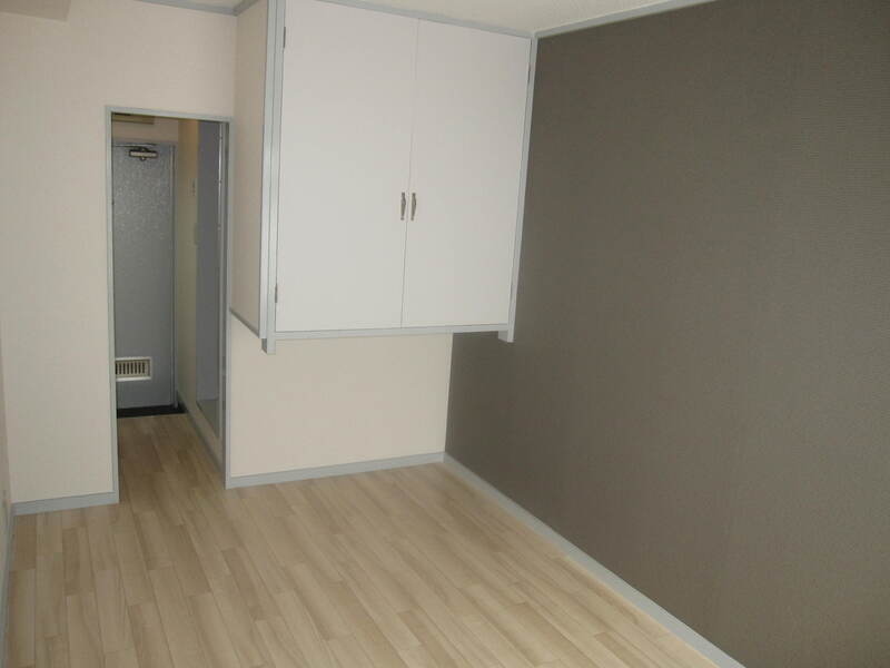 プラザドゥクリムゾン2階 同建物別部屋の参考画像