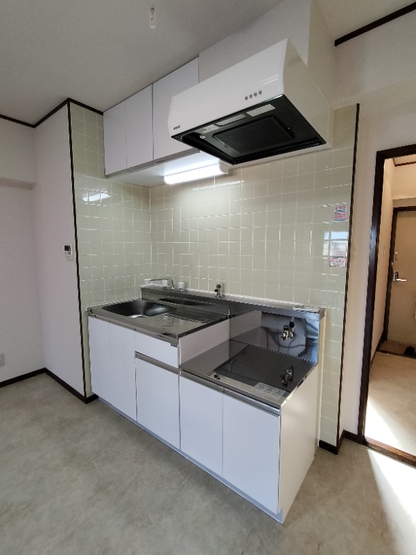 ルミエール岡村4階 キッチン