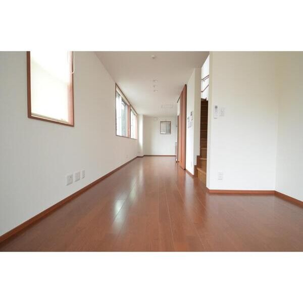 牡丹1丁目戸建 リビング