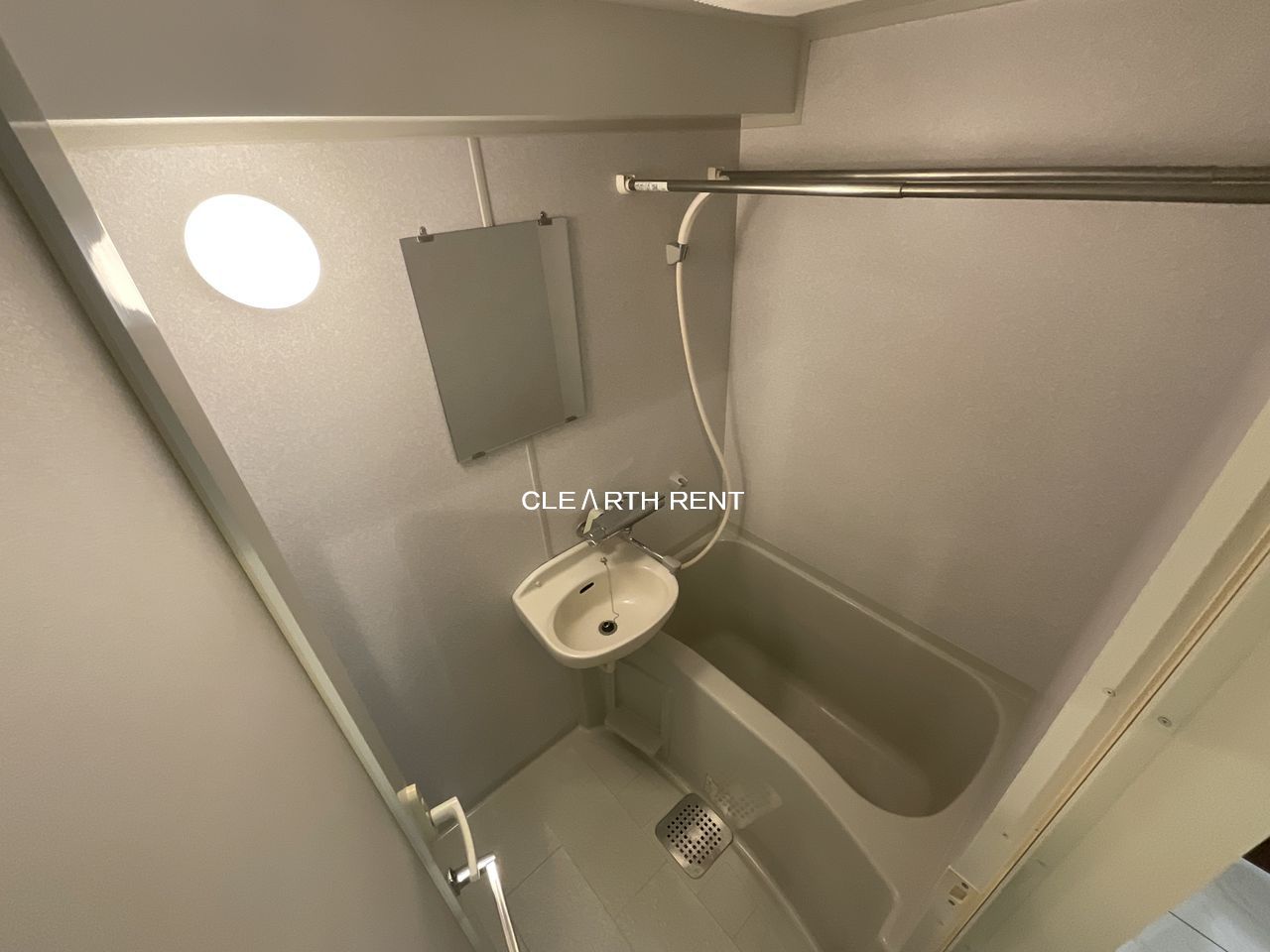 パレステュディオ新宿都庁前 同タイプ別住戸写真となります。現況と異なる場合がございます。