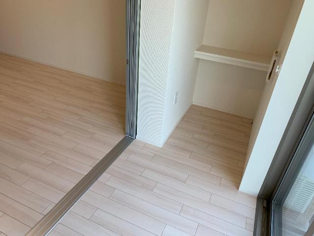 （仮称）小田原市扇町アパート新築工事101号室 ベランダ（イメージ）