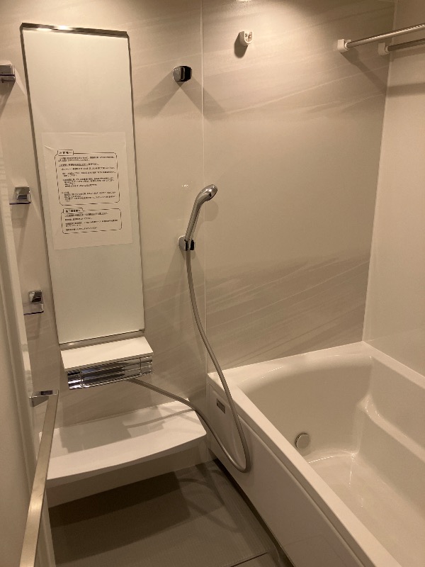 LEGALAND桜新町2階 お風呂