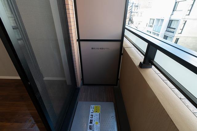ASYLCOURT麻布十番4階 バルコニー