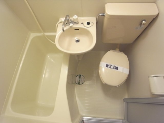 プレシャス東十条2階 お風呂