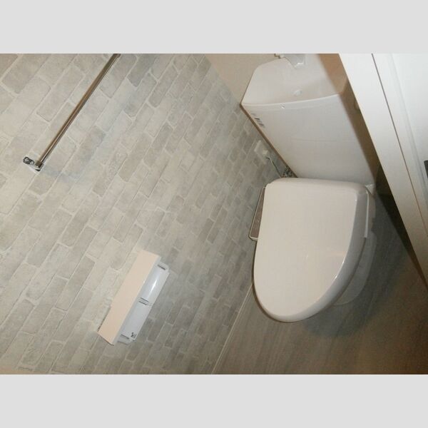 レジデンス新宿207号室 温水洗浄暖房便座