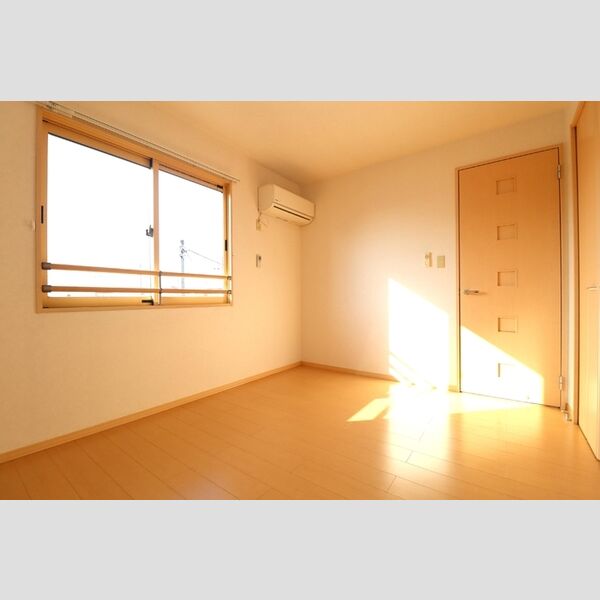 トミージュ305号室 洋室