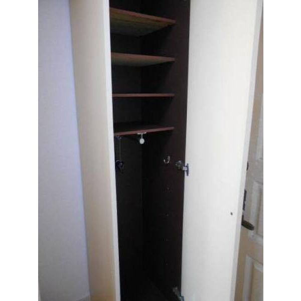 ジュネパレス津田沼第180103号室 収納