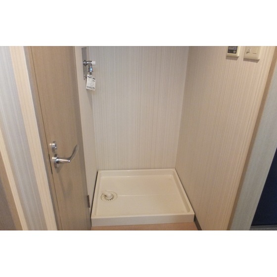 シンザンⅢ（旧第２ＹＡＭＡＤＡビル）0401号室 洗濯機置き場