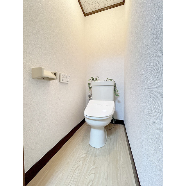 TKハイツ 毎日使うから嬉しい温水洗浄便座！