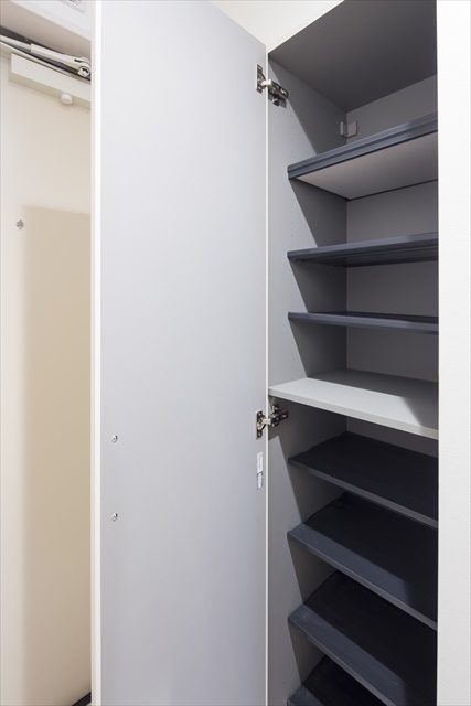 ジッリ中央林間2階 シューズボックス