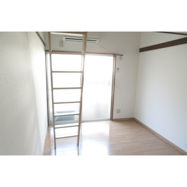 メゾン・クイック リビング