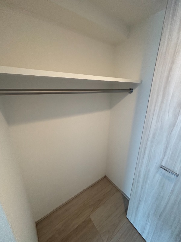 ジェノヴィア大師橋2階 収納