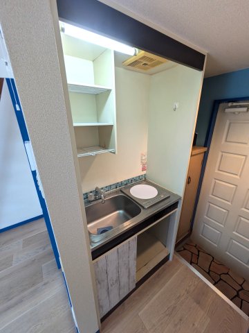 セントラル三ツ沢105号室 キッチン