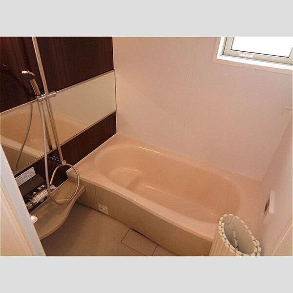 プレミアーレ301号室 浴室