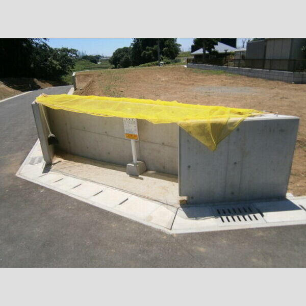 オンディーナ ゴミ置き場