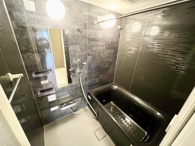 レヴメゾン神山五番館101号室 バス（イメージ）