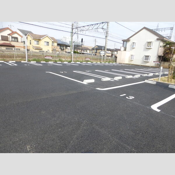 ヴィラグランデⅡ211号室 駐車場