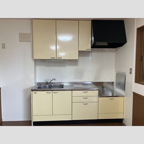 ベネツォーネ　C キッチン