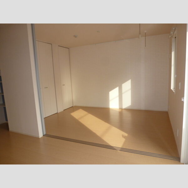 Grandir　B203号室 洋室