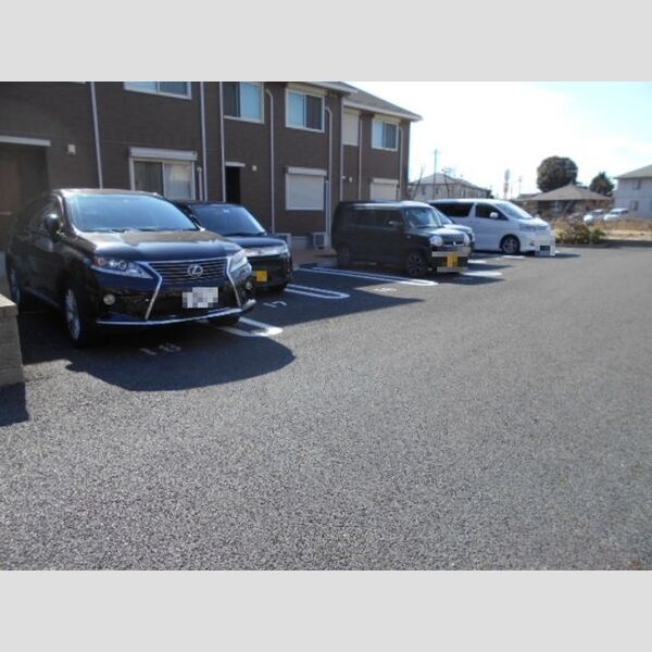 イーグレット　C 駐車場