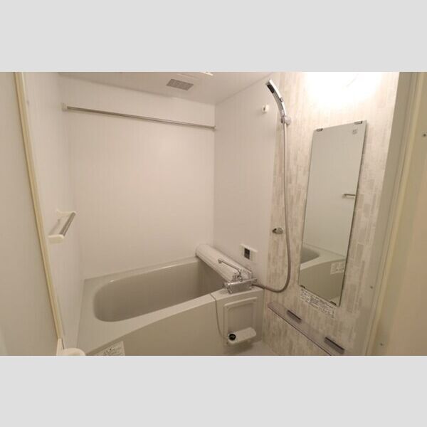 D-room Flower307号室 追い焚き機能付きバス