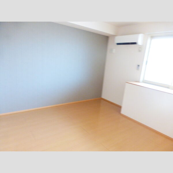 エスポワール神明202号室 洋室