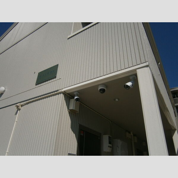 T.エテルネル 防犯カメラ