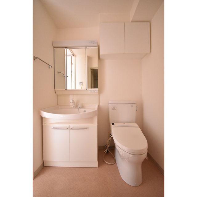 ルクレ森下レジデンス1008号室 内観