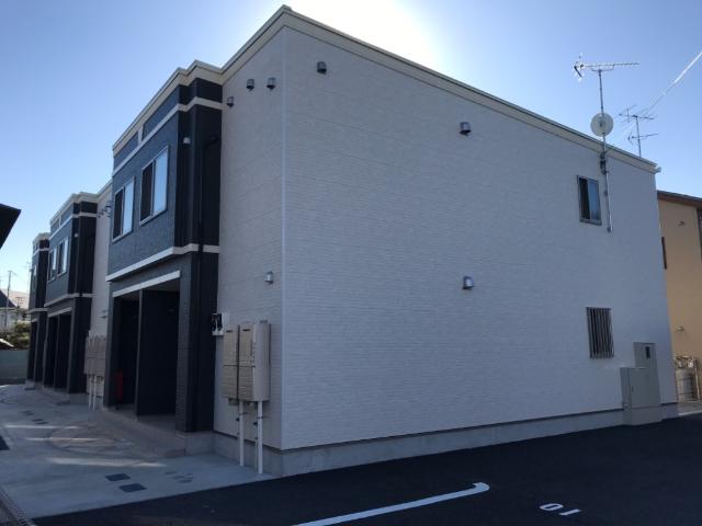 アベニュー仁戸名Ⅲ 外観写真（昼）