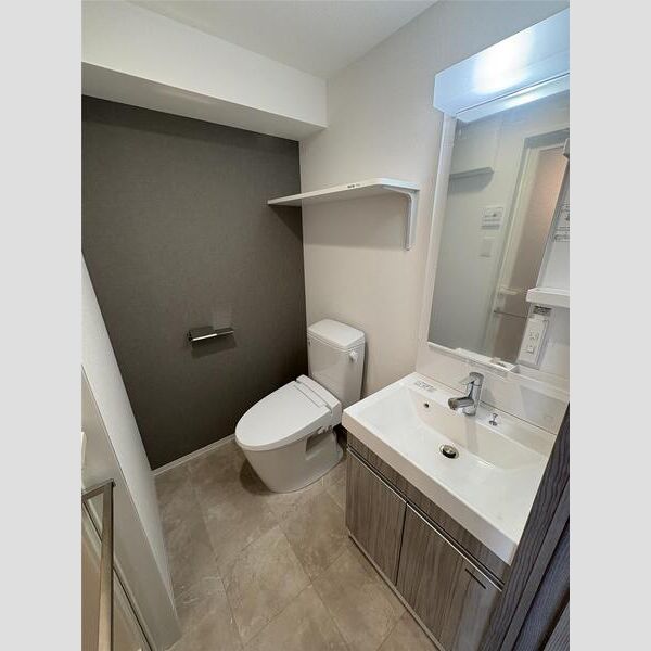 MAXIV横浜吉野町TRE502号室 トイレ