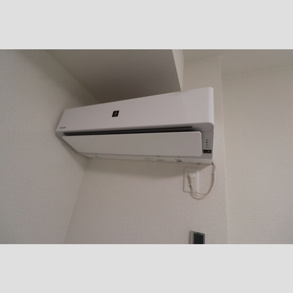 ウィングランデ202号室 エアコン