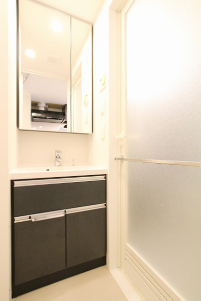 プレミアムキューブG東新宿 内観